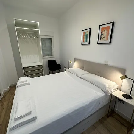 Valdeolivas Suites Valencia Exterior photo